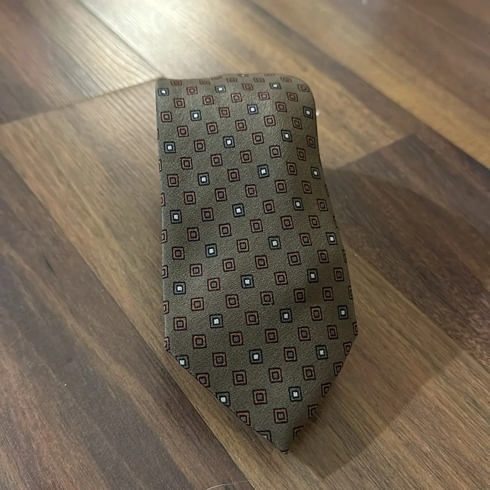 VTG Britches of Georgetown Brown Red Gray Neck Tie Square Design